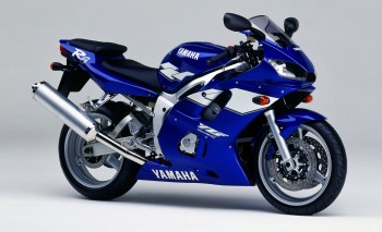 032217-1999-yamaha-r6-.jpg